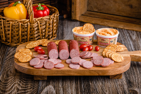 https://www.echovalleymeats.com/cdn/shop/products/DeluxeSausage_CheesePack21-2_600x.jpg?v=1625067271